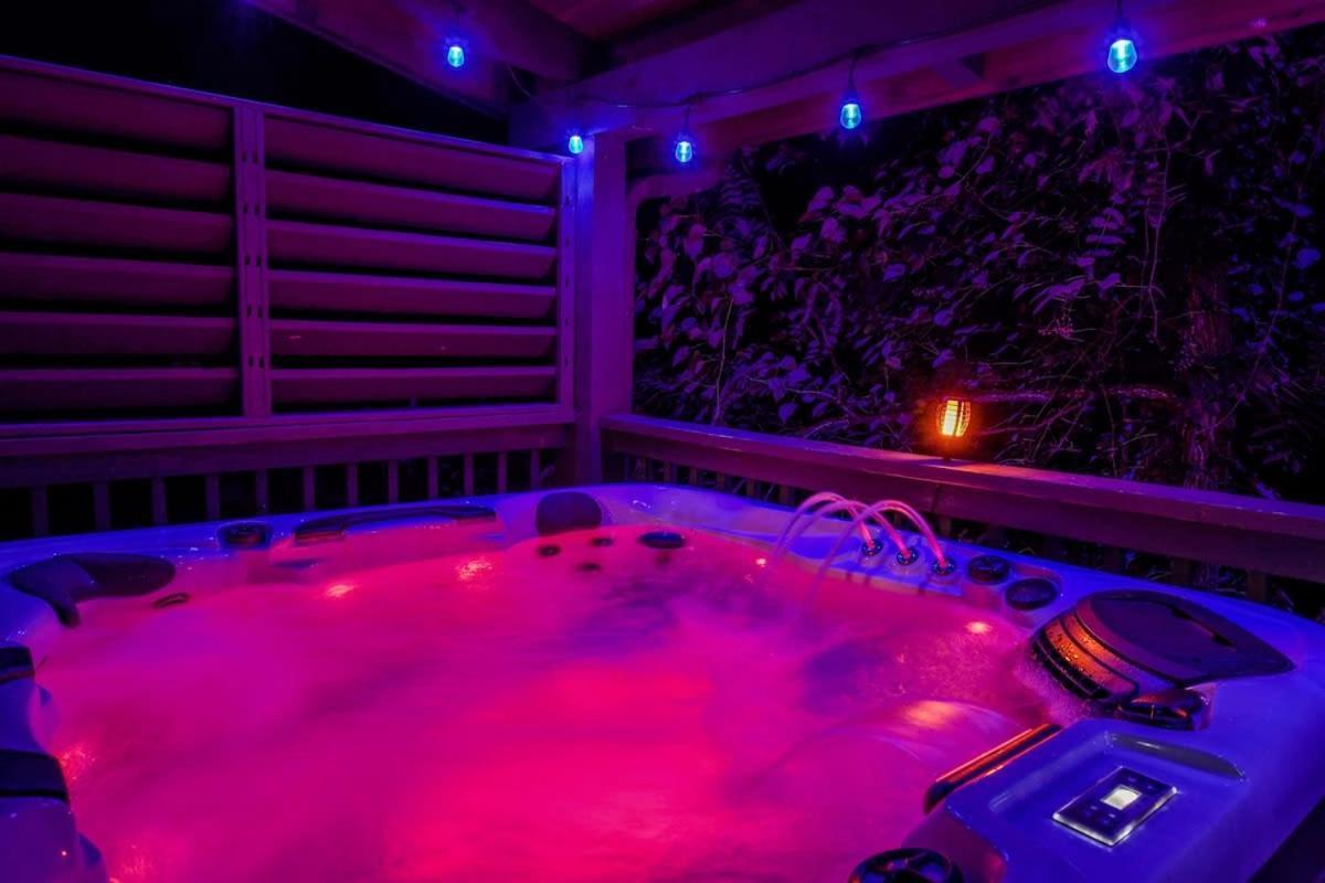 Ryes And Shine Bootlegger'S Cabin! Hot Tub* Pool* Arcade* Billiards *Ev * Pet Friendly Sevierville Kültér fotó